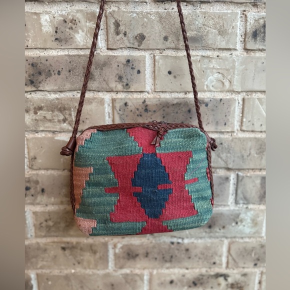 LJS Bohemian Aztec woven wool shoulder bag Braided Lea Shoulder Bag - Picture 2 of 11